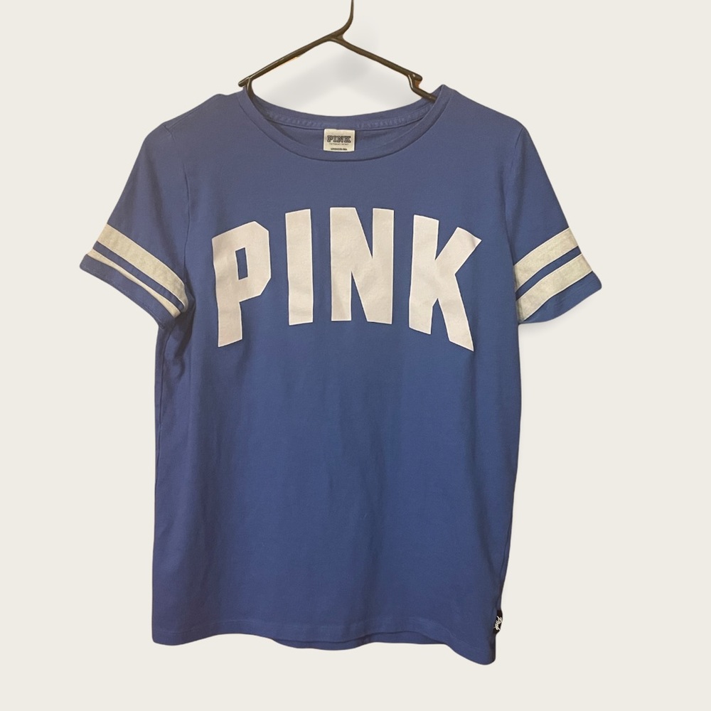 Pink tee